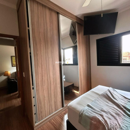 Imagem Apartamento com 2 Quartos à Venda, 62 m²