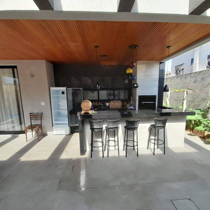 Imagem Casa com 3 Quartos à Venda, 420 m² em Vargem Pequena - Rio De Janeiro