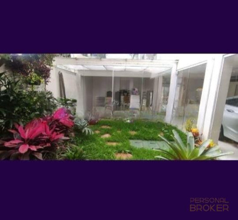 Imagem Casa com 5 Quartos à Venda, 400 m² em Vila Paris - Belo Horizonte Imagem Casa com 5 Quartos à Venda, 400 m² em Vila Paris - Belo Horizonte