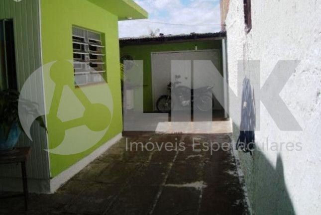 Imagem Casa com 3 Quartos à Venda, 300 m² em Sarandi - Porto Alegre