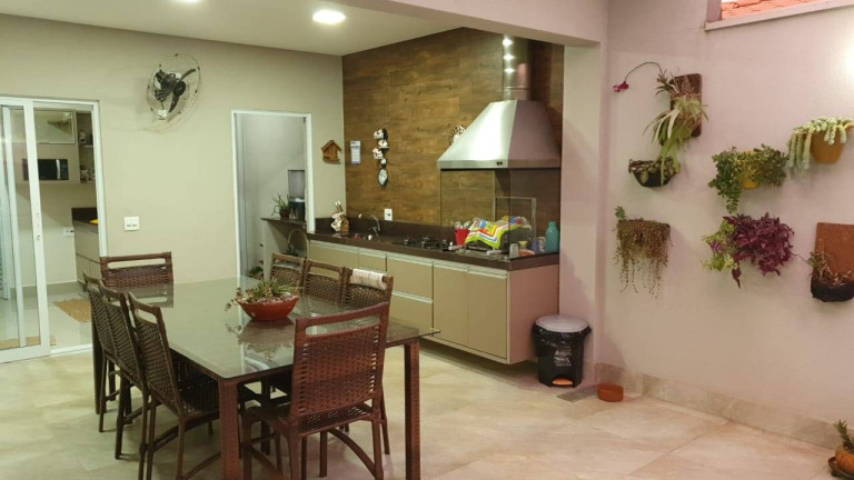Imagem Casa à Venda, em Limeira Imagem Casa à Venda, em Limeira