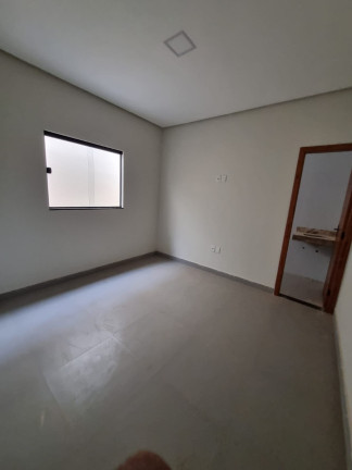 Imagem Casa com 2 Quartos à Venda, 55 m² em Jardim Olímpico - Montes Claros