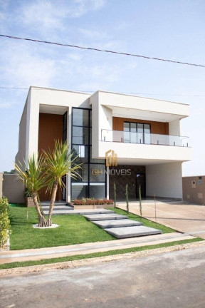 Imagem Sobrado com 5 Quartos à Venda, 508 m² em Centro - Abadia De Goiás