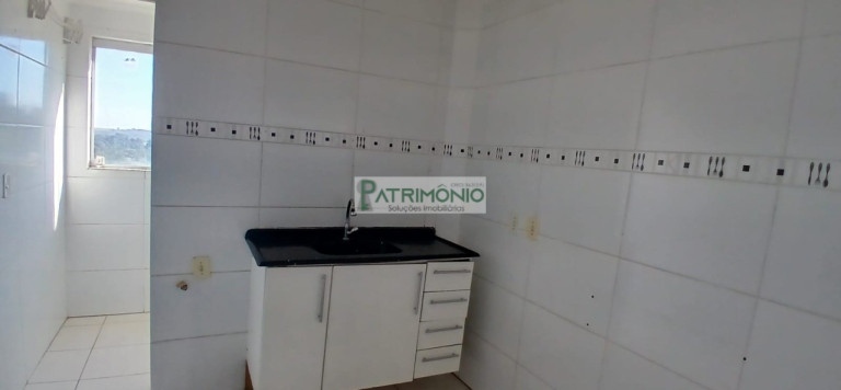 Imagem Imóvel com 2 Quartos para Alugar, 46 m² em Parque Florianópolis - Jaguariúna