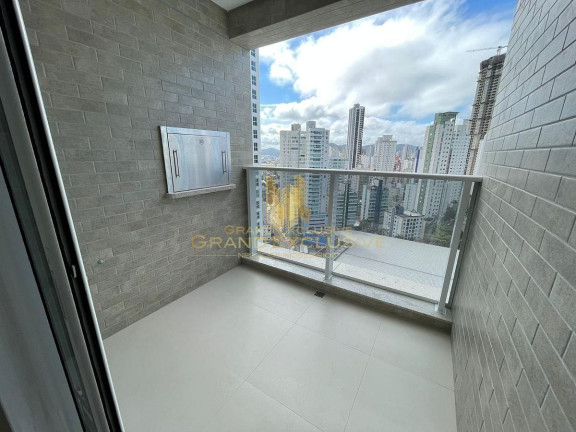 Imagem Apartamento com 3 Quartos à Venda, 121 m² em Centro - Balneário Camboriú Imagem Apartamento com 3 Quartos à Venda, 121 m² em Centro - Balneário Camboriú
