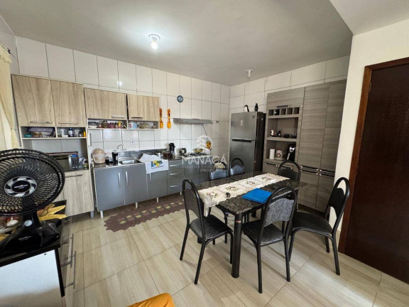 Imagem Sobrado com 3 Quartos à Venda, 140 m² em Centro - Barra Velha