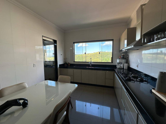 Imagem Casa com 3 Quartos à Venda, 300 m² em Pio Xxii - Itatiaiuçu