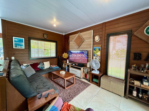 Imagem Casa com 4 Quartos à Venda, 350 m² em Mariscal - Bombinhas