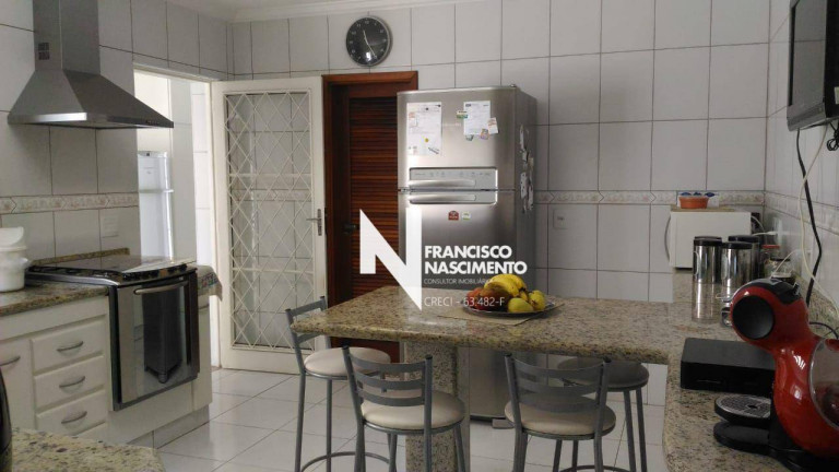 Imagem Sobrado com 4 Quartos à Venda, 336 m² em Cidade Universitária - Campinas