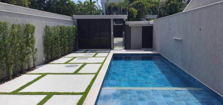 Imagem Casa com 4 Quartos à Venda, 320 m² em Barra Da Tijuca - Rio De Janeiro Imagem Casa com 4 Quartos à Venda, 320 m² em Barra Da Tijuca - Rio De Janeiro