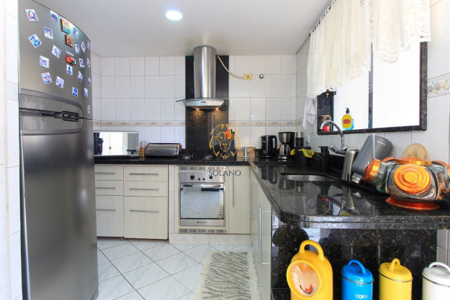 Imagem Sobrado com 3 Quartos à Venda, 379 m² em Atuba - Curitiba