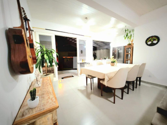 Imagem Casa com 4 Quartos à Venda, 240 m² em Boiçucanga - São Sebastião Imagem Casa com 4 Quartos à Venda, 240 m² em Boiçucanga - São Sebastião