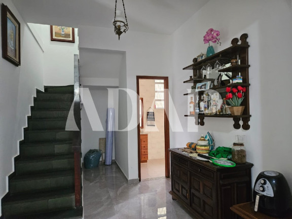 Imagem Casa com 3 Quartos à Venda, 400 m² em Curicica - Rio De Janeiro Imagem Casa com 3 Quartos à Venda, 400 m² em Curicica - Rio De Janeiro