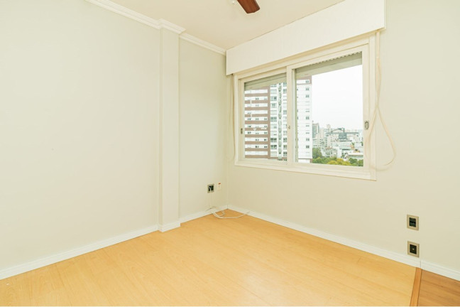 Imagem Apartamento com 2 Quartos à Venda, 65 m² em Santana - Porto Alegre Imagem Apartamento com 2 Quartos à Venda, 65 m² em Santana - Porto Alegre