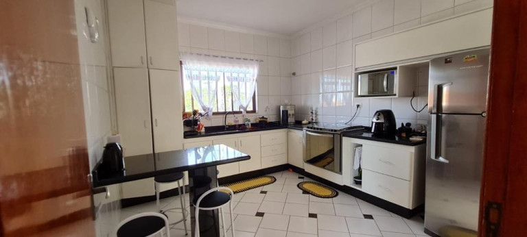 Imagem Casa com 3 Quartos à Venda, 280 m² em Wanel Ville - Sorocaba Imagem Casa com 3 Quartos à Venda, 280 m² em Wanel Ville - Sorocaba