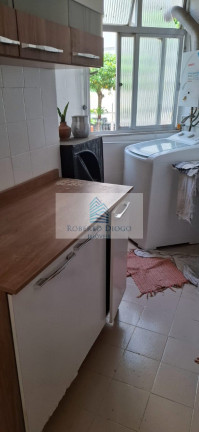 Imagem Imóvel com 2 Quartos à Venda, 52 m² em Camorim - Rio De Janeiro Imagem Imóvel com 2 Quartos à Venda, 52 m² em Camorim - Rio De Janeiro