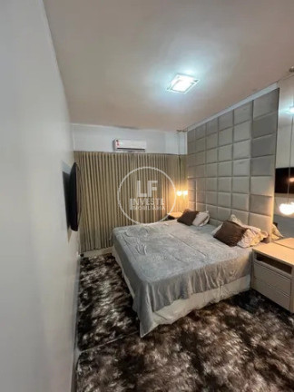Imagem Casa com 3 Quartos à Venda, 233 m² em Parque João Braz - Cidade Industrial - Goiânia
