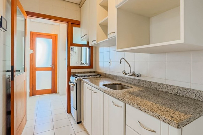 Imagem Cobertura com 2 Quartos à Venda, 144 m² em Jardim Lindóia - Porto Alegre