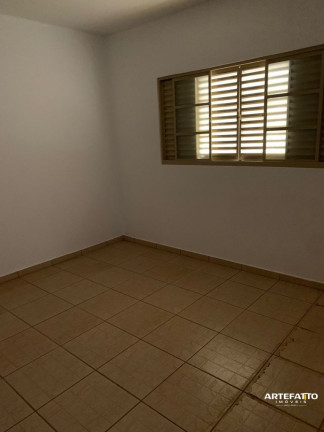 Imagem Casa com 4 Quartos à Venda, 300 m² em Prolongamento Vila Duque De Caxias - Franca Imagem Casa com 4 Quartos à Venda, 300 m² em Prolongamento Vila Duque De Caxias - Franca