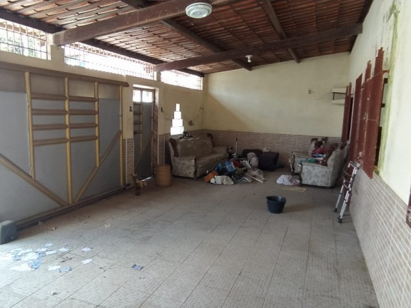 Imagem Casa com 3 Quartos à Venda, 300 m² em Parque Getúlio Vargas - Feira De Santana Imagem Casa com 3 Quartos à Venda, 300 m² em Parque Getúlio Vargas - Feira De Santana