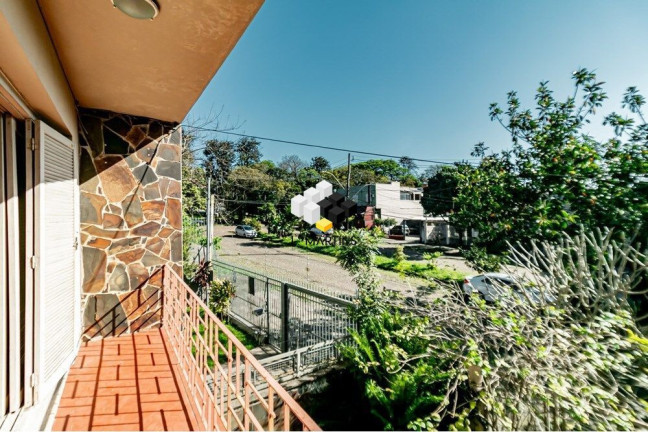 Imagem Casa com 4 Quartos à Venda, 352 m² em Jardim São Pedro - Porto Alegre Imagem Casa com 4 Quartos à Venda, 352 m² em Jardim São Pedro - Porto Alegre