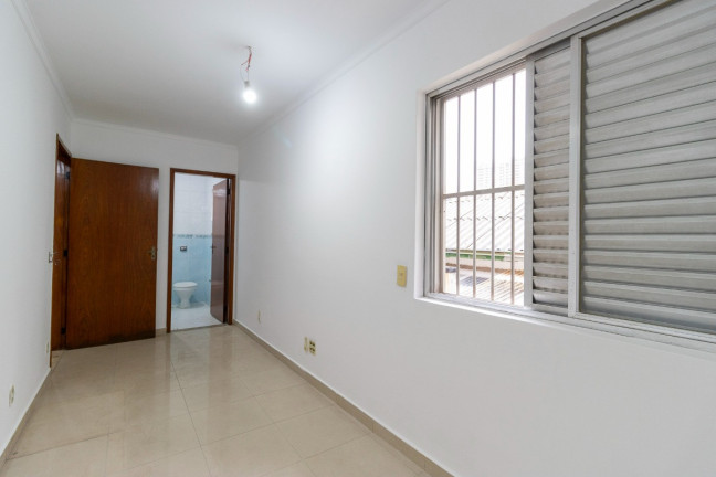 Imagem Sobrado com 3 Quartos à Venda, 240 m² em Vila Firmiano Pinto - São Paulo