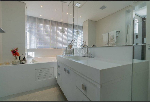 Imagem Cobertura com 3 Quartos à Venda, 356 m² em Praia Brava - Itajaí
