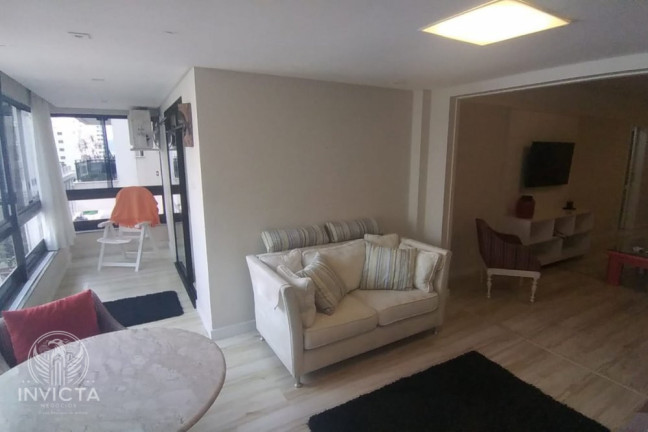 Imagem Apartamento com 3 Quartos à Venda, 220 m² em Centro - Balneário Camboriú Imagem Apartamento com 3 Quartos à Venda, 220 m² em Centro - Balneário Camboriú