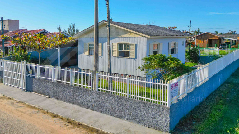 Imagem Casa com 2 Quartos à Venda, 79 m² em Zona Sul - Balneário Rincão