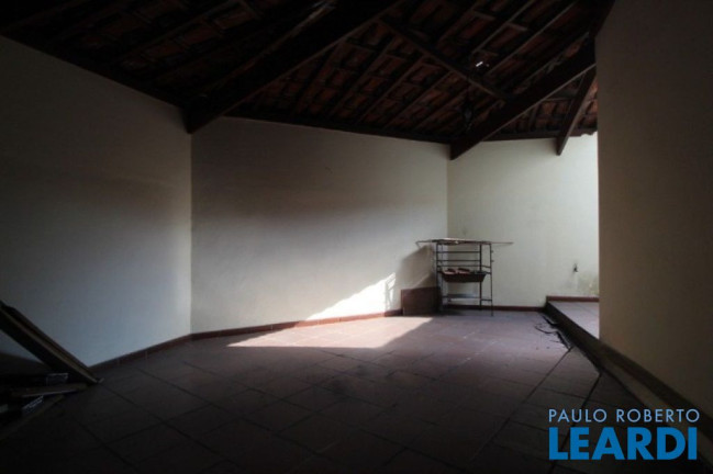 Imagem Sobrado com 3 Quartos para Alugar, 150 m² em Campestre - Santo André