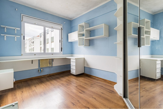 Imagem Apartamento com 2 Quartos à Venda, 64 m² em Vila Ipiranga - Porto Alegre Imagem Apartamento com 2 Quartos à Venda, 64 m² em Vila Ipiranga - Porto Alegre