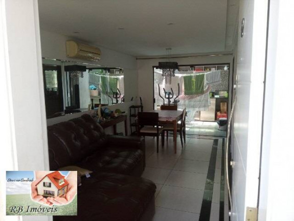 Imagem Casa com 3 Quartos à Venda, 102 m² em Taboão - São Bernardo Do Campo Imagem Casa com 3 Quartos à Venda, 102 m² em Taboão - São Bernardo Do Campo