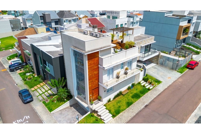 Imagem Casa de Condomínio com 4 Quartos à Venda, 356 m² em Bairro Alto - Curitiba