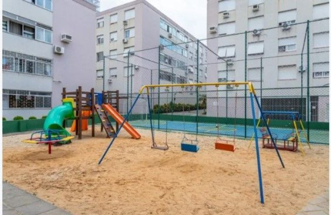 Imagem Apartamento com 3 Quartos à Venda, 80 m² em Vila Ipiranga - Porto Alegre