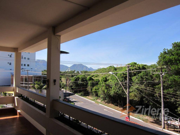 Imagem Casa com 6 Quartos à Venda, 360 m² em Praia Do Morro - Guarapari Imagem Casa com 6 Quartos à Venda, 360 m² em Praia Do Morro - Guarapari