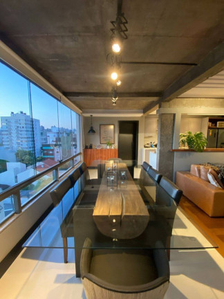 Imagem Apartamento com 4 Quartos à Venda, 390 m² em Petrópolis - Porto Alegre Imagem Apartamento com 4 Quartos à Venda, 390 m² em Petrópolis - Porto Alegre