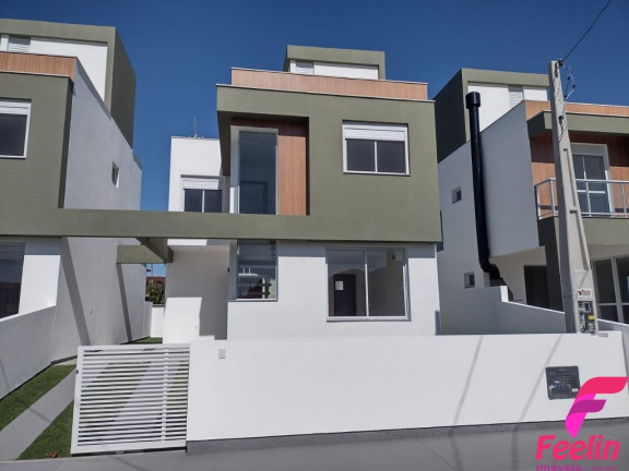 Imagem Casa com 3 Quartos à Venda, 112 m² em Pântano Do Sul - Florianópolis Imagem Casa com 3 Quartos à Venda, 112 m² em Pântano Do Sul - Florianópolis