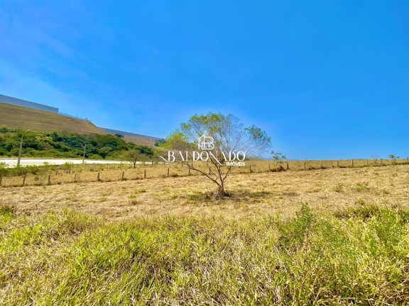Imagem Terreno à Venda, 233 m² em Centro - Extrema Imagem Terreno à Venda, 233 m² em Centro - Extrema