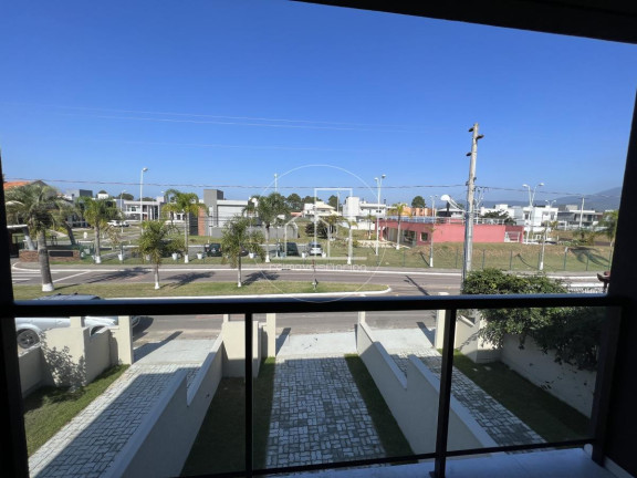 Imagem Casa com 2 Quartos à Venda, 150 m² em São João Do Rio Vermelho - Florianópolis