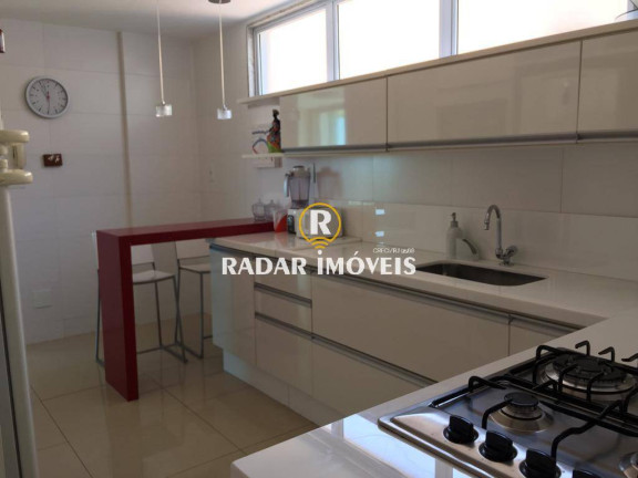 Imagem Apartamento com 4 Quartos à Venda, 239 m² em Braga - Cabo Frio