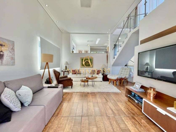 Imagem Casa com 3 Quartos à Venda, 301 m² em Pitas - Cotia