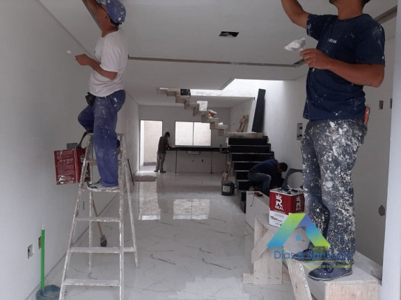Imagem Sobrado com 3 Quartos à Venda, 190 m² em Santa Maria - Santo André Imagem Sobrado com 3 Quartos à Venda, 190 m² em Santa Maria - Santo André