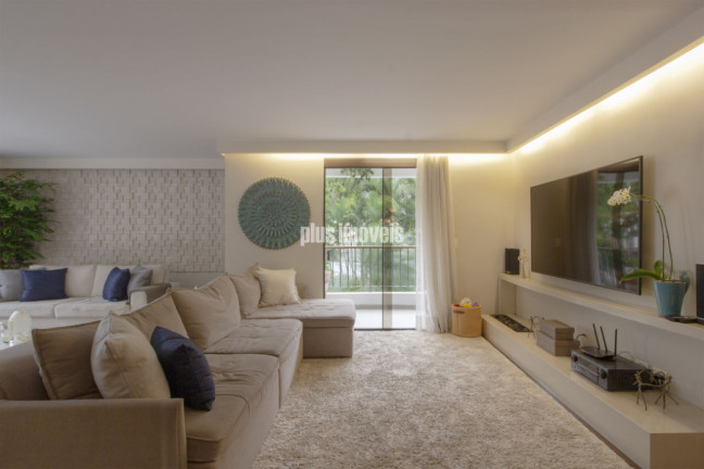 Imagem Apartamento com 4 Quartos à Venda, 240 m² em Real Parque - São Paulo