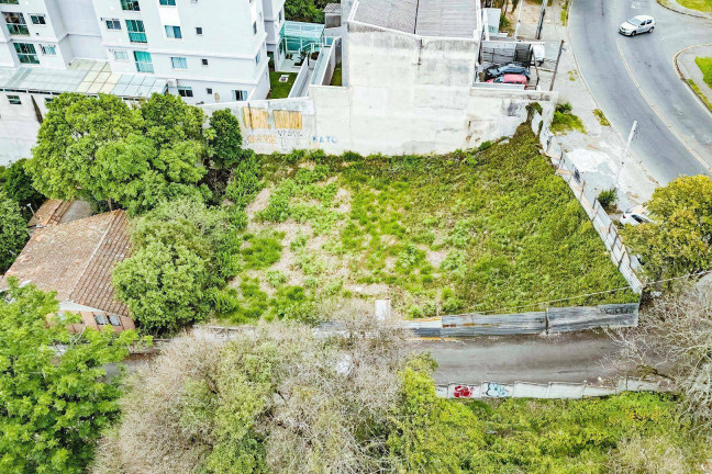 Imagem Terreno à Venda, 537 m² em Tingui - Curitiba