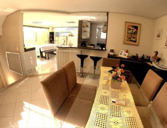 Imagem Casa com 3 Quartos à Venda, em Capoeiras - Florianópolis Imagem Casa com 3 Quartos à Venda, em Capoeiras - Florianópolis
