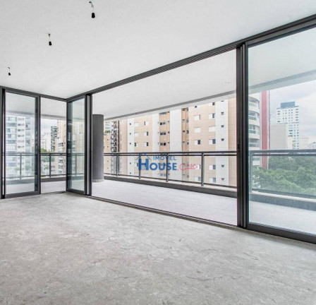 Apartamento com 3 Quartos à Venda, 168 m² em Vila Nova Conceição - São Paulo