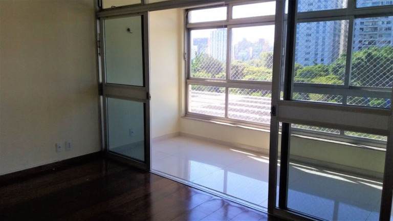 Imagem Apartamento com 3 Quartos à Venda, 240 m² em Jardim Europa - São Paulo Imagem Apartamento com 3 Quartos à Venda, 240 m² em Jardim Europa - São Paulo