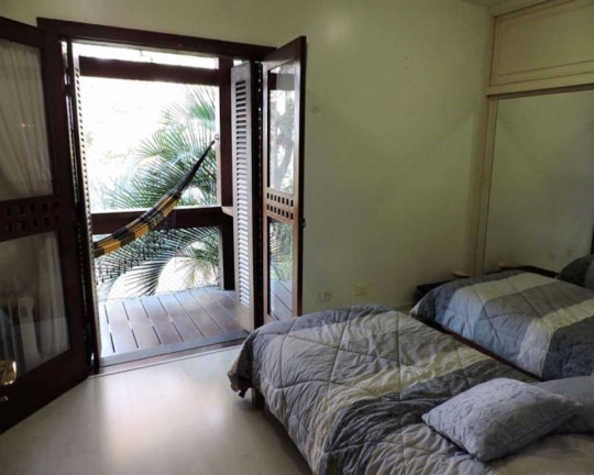 Imagem Casa à Venda, em Vila Santo Antônio - Cotia Imagem Casa à Venda, em Vila Santo Antônio - Cotia