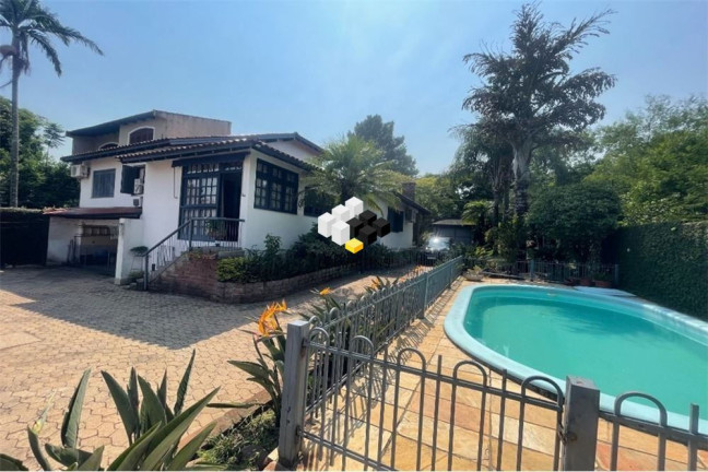 Casa com 4 Quartos à Venda, 525 m² em Jardim Sabará - Porto Alegre