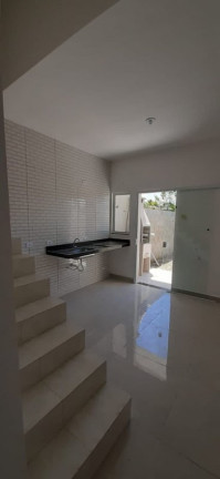 Imagem Sobrado com 2 Quartos à Venda, 70 m² em Parque Balneário Maria Helena - Caraguatatuba Imagem Sobrado com 2 Quartos à Venda, 70 m² em Parque Balneário Maria Helena - Caraguatatuba